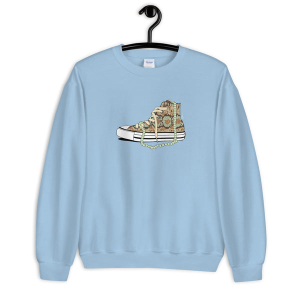 Chucks and Pearls - Sweatshirt