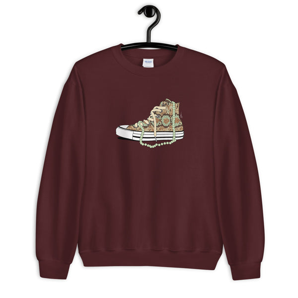Chucks and Pearls - Sweatshirt