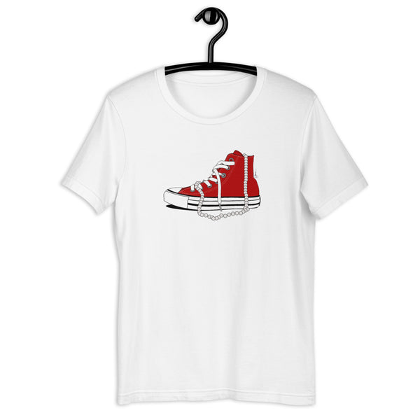 Chucks and Pearls - T-Shirt