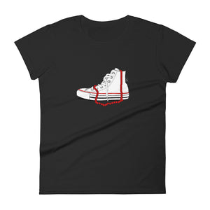 Chucks and Pearls - T-shirt